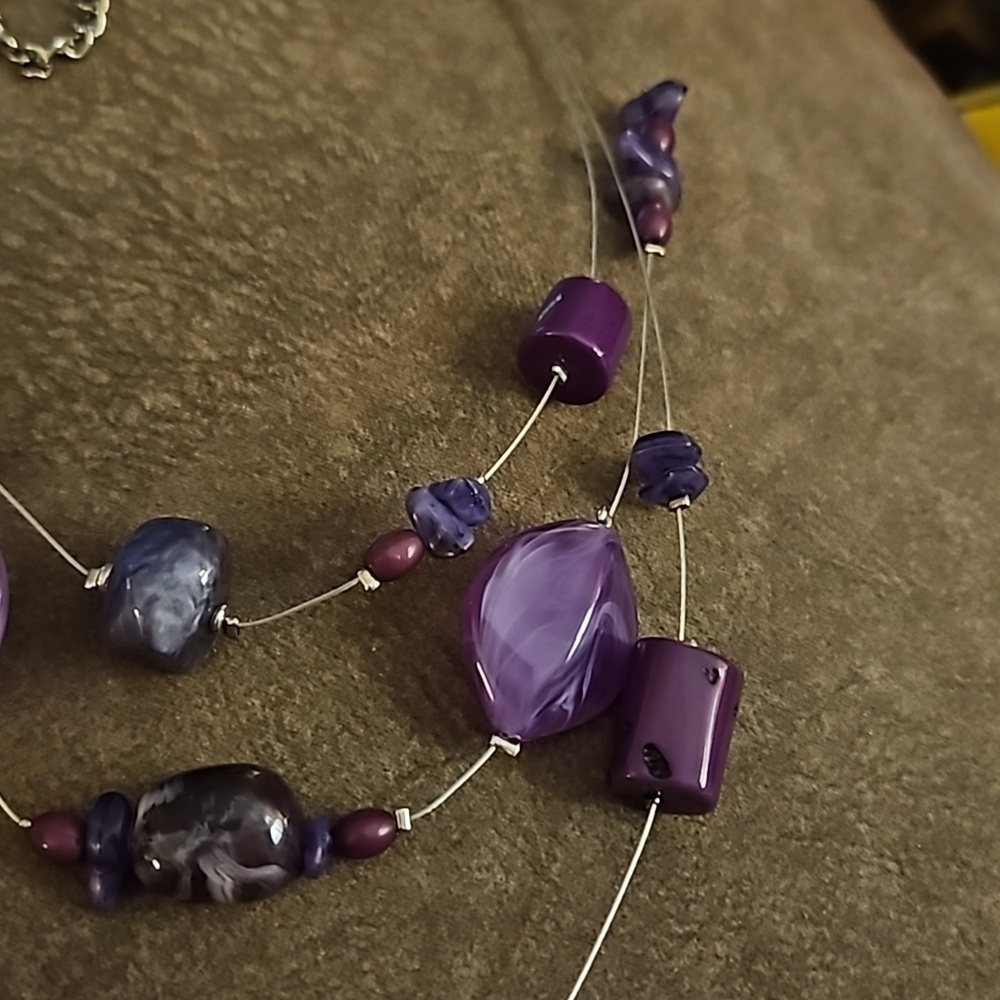 CHICO'S Purple Beaded Station Illusion Floating Layered Festival Necklace - Picture 5 of 6